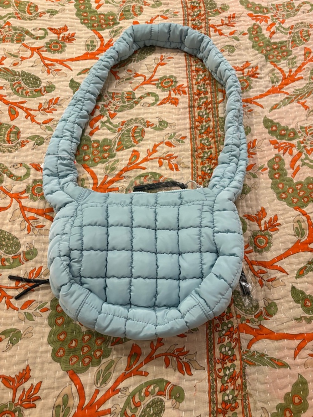 NWT Free People Quilted Baby Carryall Sling Bag - Picture 6 of 7